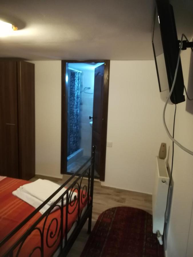 Vila Margareta 쿠티에데아게스 외부 사진